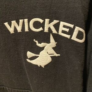 Wicked Salem Massachusetts Zero Gravity‎ S/M Long Sleeve Shirt 3525